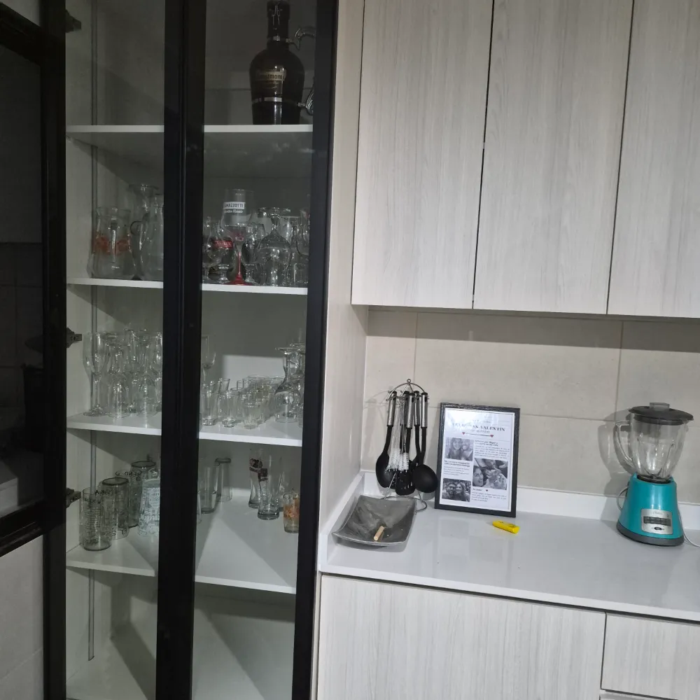Vitrina y muebles de cocina Deco Antonella